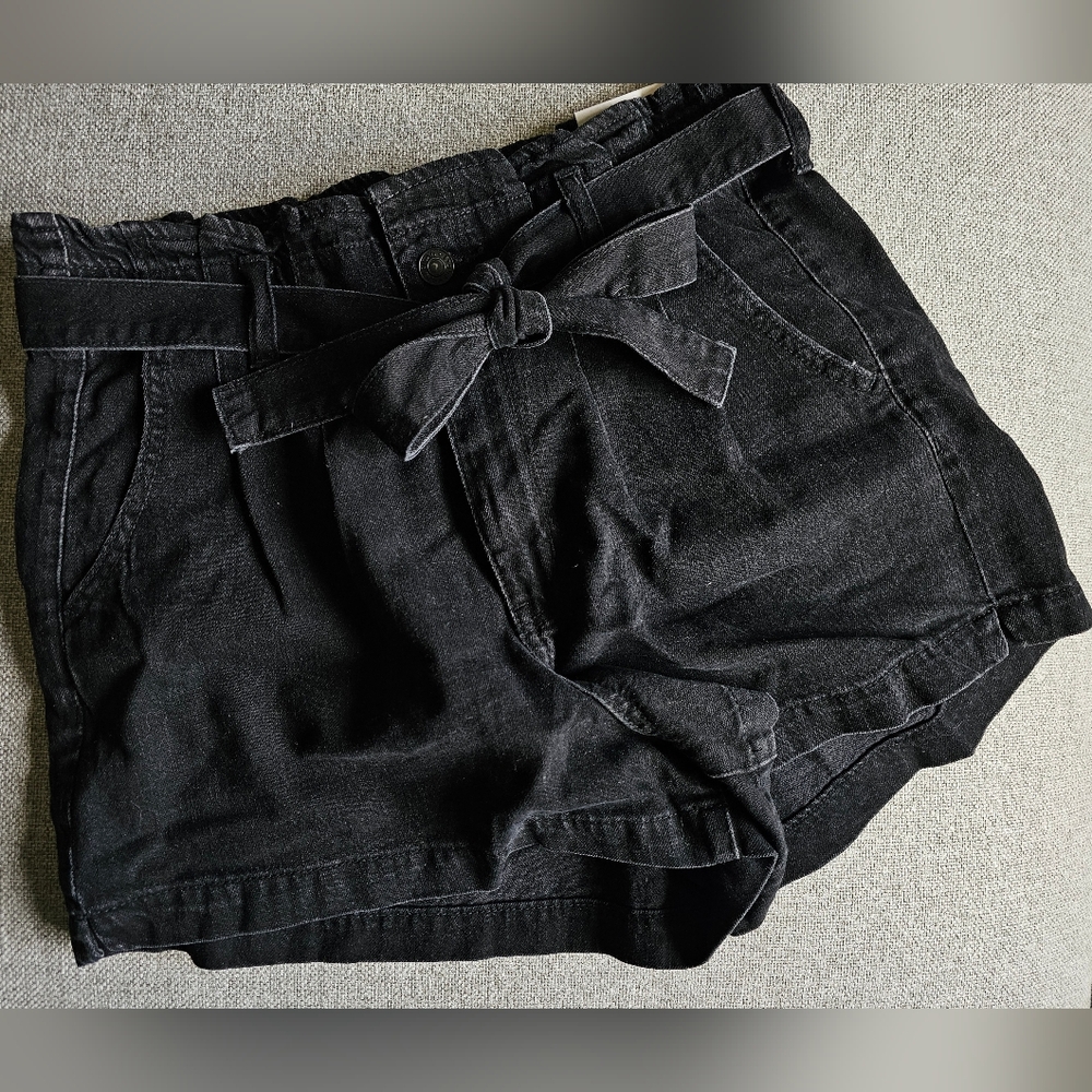 High waisted paper bag jean shorts black